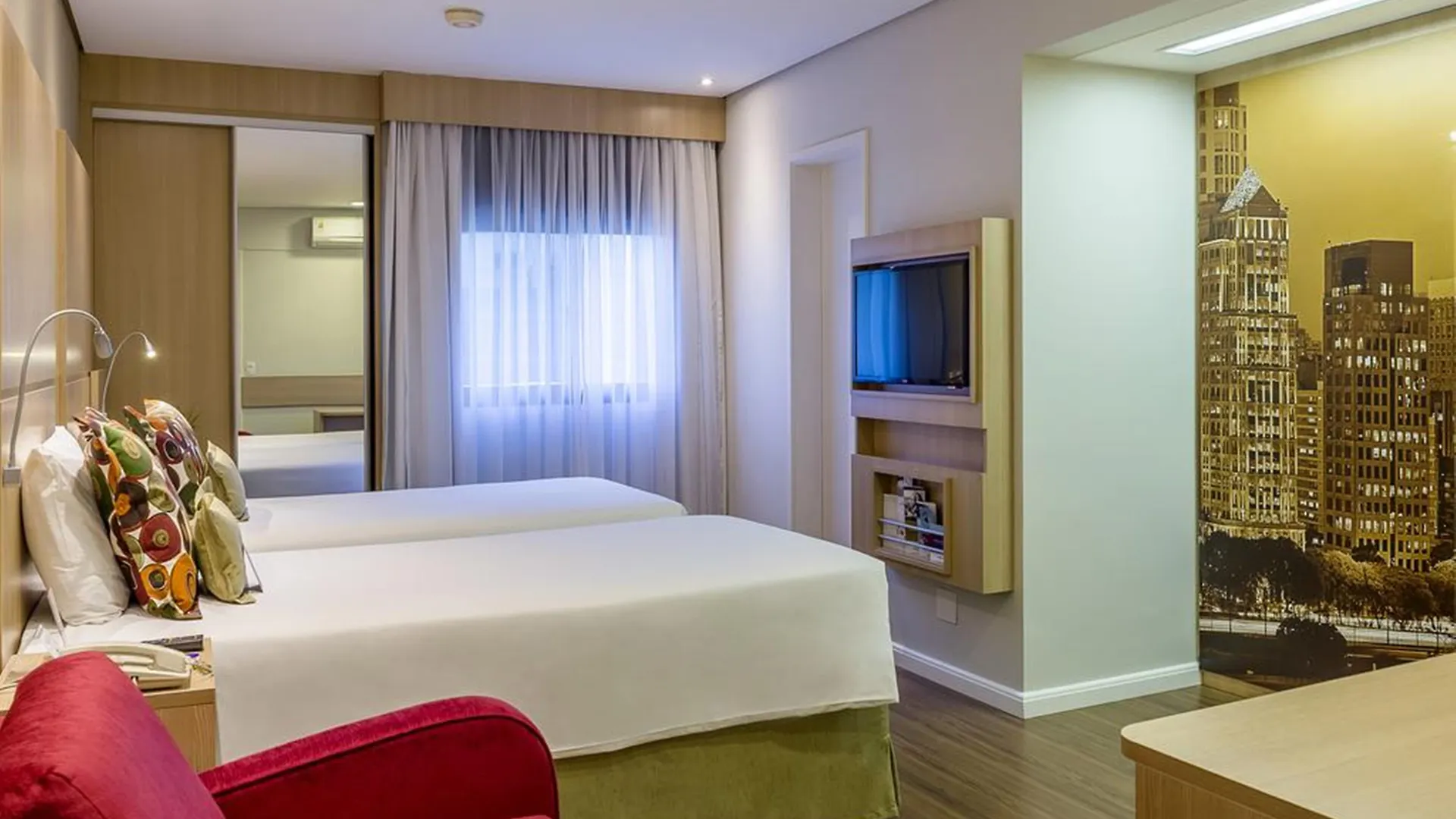 Mercure Sao Paulo Nacoes Unidas 4*,  Brazil
