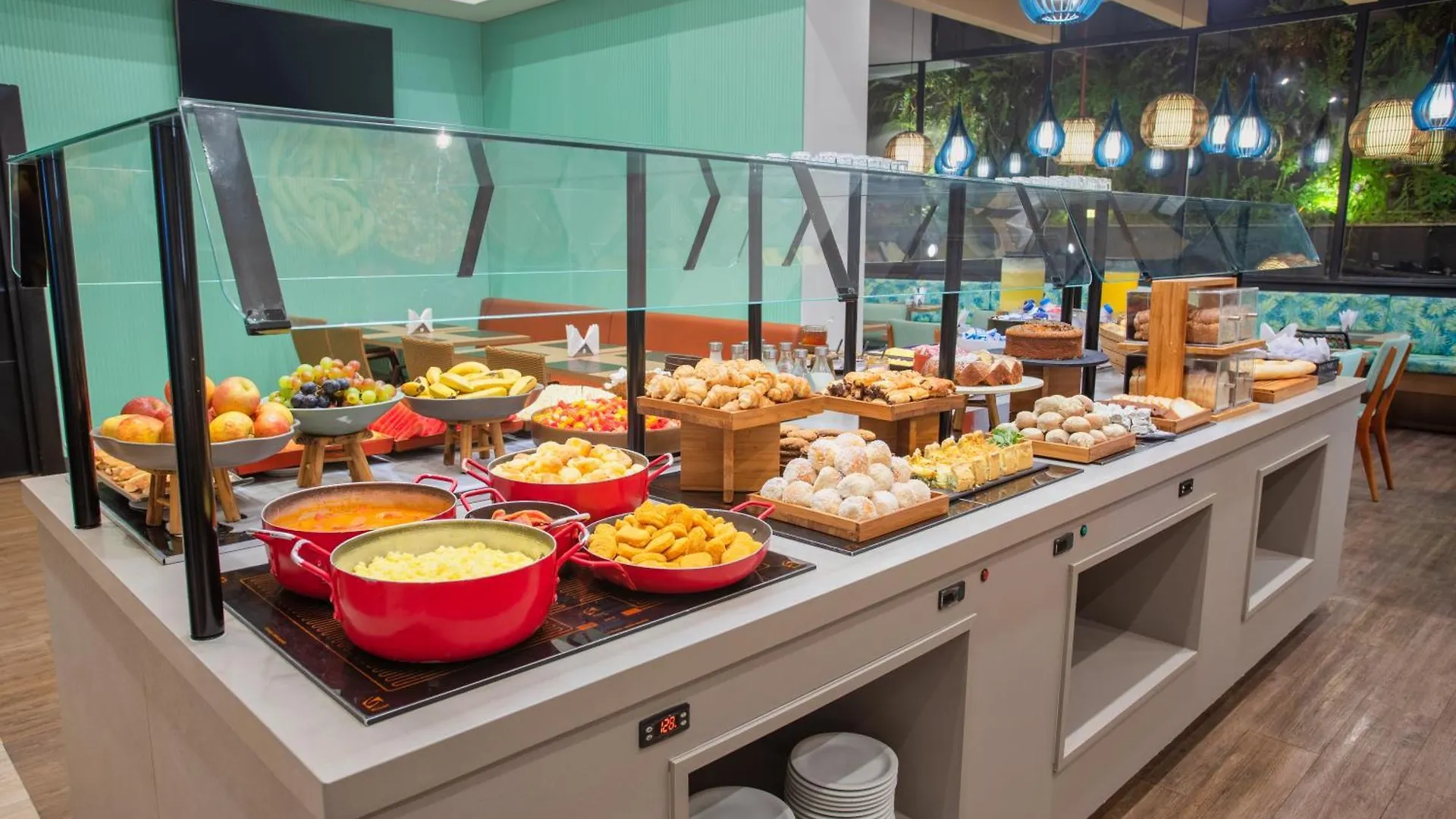 Mercure Sao Paulo Nacoes Unidas 4*,